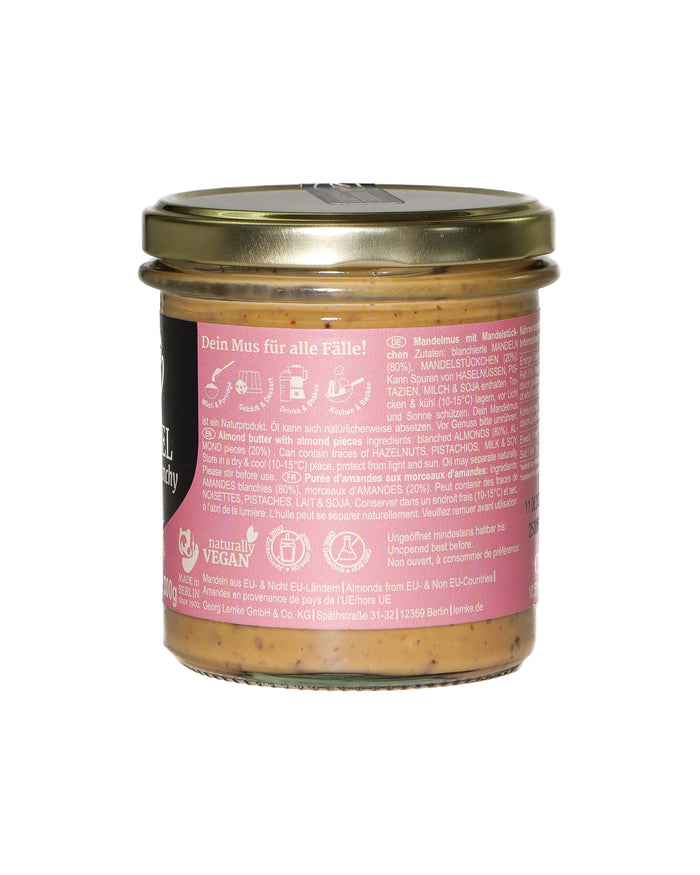 Lemke Mandelmus Crunchy 300 g Glas in Seitenansicht auf weißem Hintergrund
